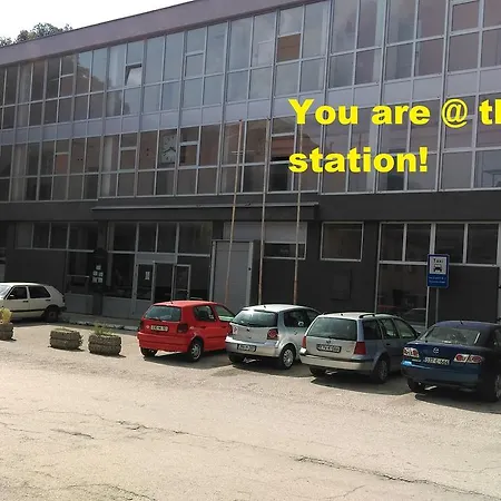 Hostel Urban &